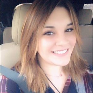 Meet your Posher, Julie